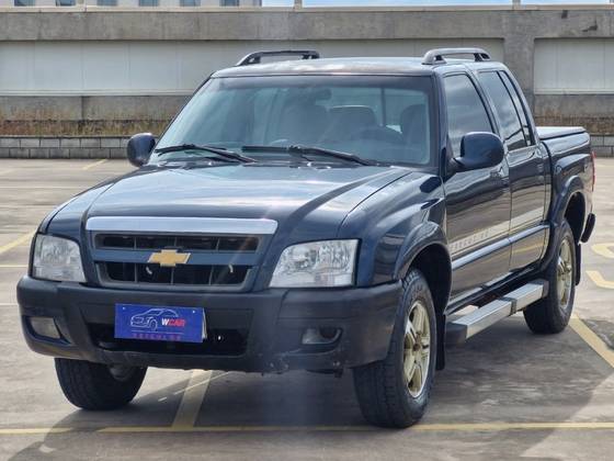 CHEVROLET S10 2.8 EXECUTIVE 4X4 CD 12V TURBO ELECTRONIC INTERCOOLER DIESEL 4P MANUAL CHEVROLET S10 2.8 EXECUTIVE 4X4 CD 12V TURBO ELECTRONIC INTERCOOLER DIESEL 4P MANUAL